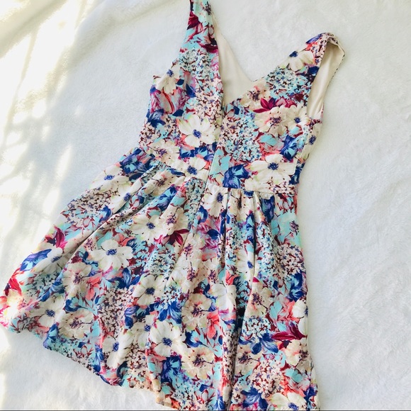 Love Culture Floral Dress - Picture 7 of 7